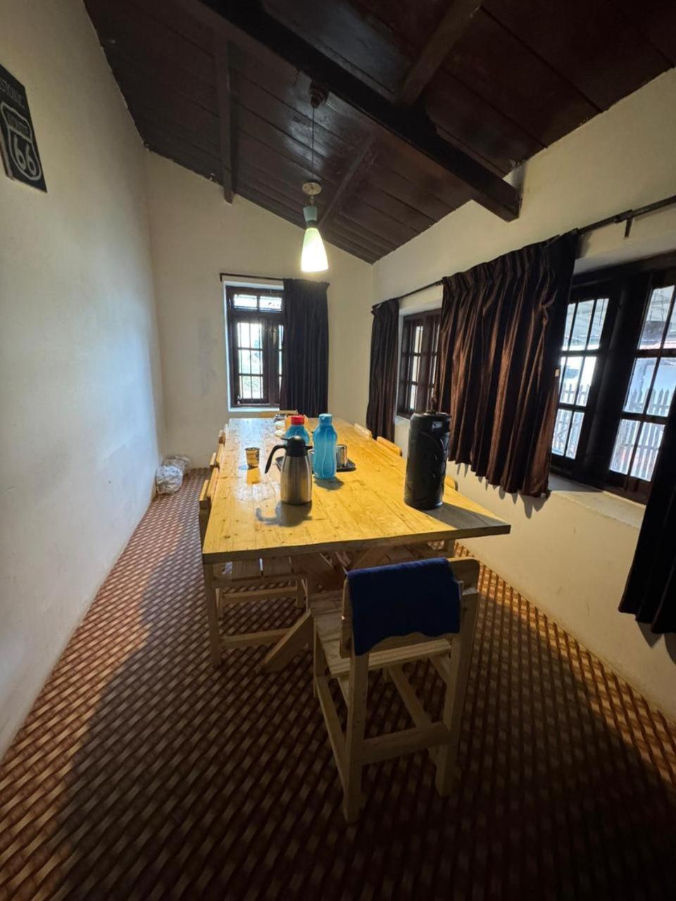 Sandy Holiday Home 5 Bhk Ooty Eksteriør bilde